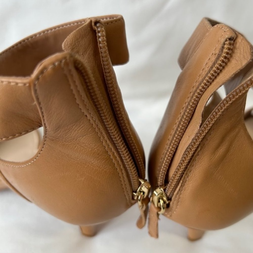 Vince Camuto style Megan Strappy Cognac Heels with back Zipper Closure - Picture 8 of 12